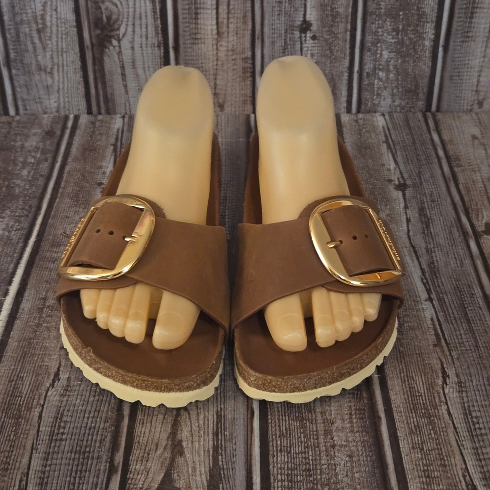 Sz 39/ 8 Womens Birkenstock Madrid Big Buckle Cognac Oiled Leather Sandals NWOB - Picture 2 of 7